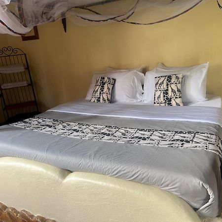 Nyore Hillside Retreat Mbarara Eksteriør bilde